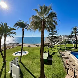 https://cozy-studio-by-the-sea-santa-clara.es-andalucia.com